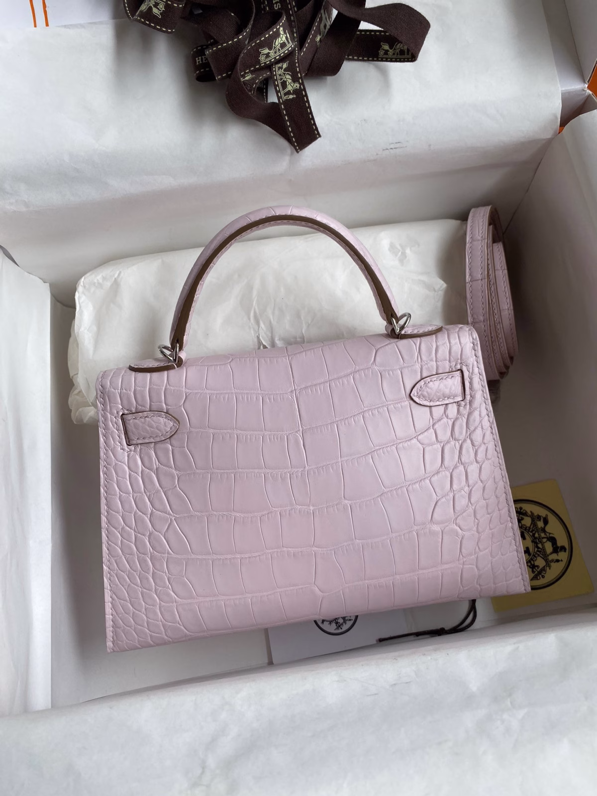 Hermes Kelly Mini II Sellier Handmade Bag In Mauve Pale Matte Alligator Leathe - Image 6