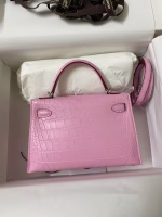 Hermes Kelly Mini II Sellier Handmade Bag In Mauve Sylvestre Matte Alligator Leather - Image 6