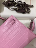 Hermes Kelly Mini II Sellier Handmade Bag In Mauve Sylvestre Matte Alligator Leather - Image 9