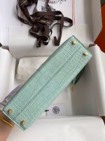 Hermes Kelly Mini II Sellier Handmade Bag In Vert D'eau Matte Alligator Leather - Image 7