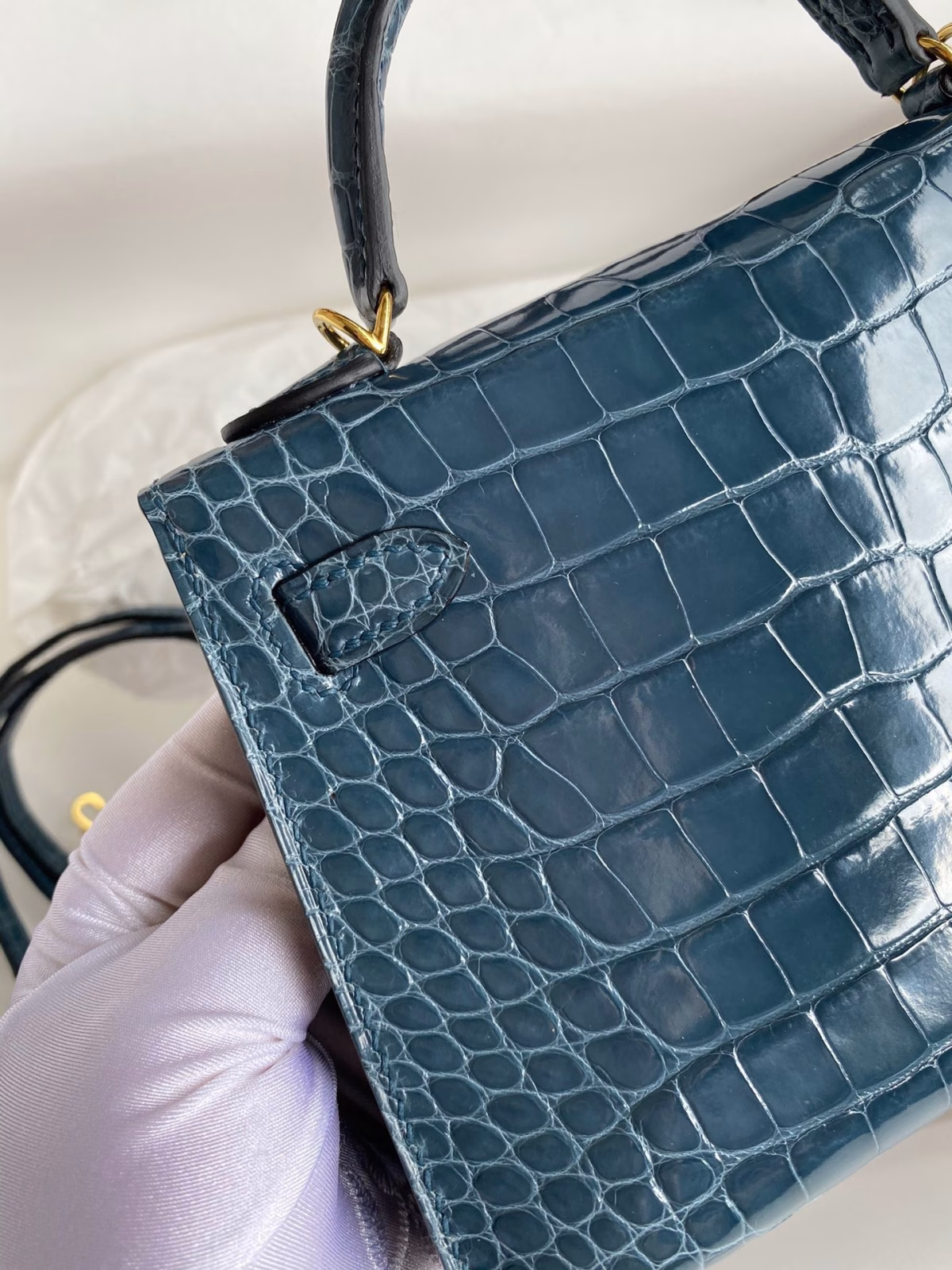 Hermes Kelly Mini II Sellier Handmade Bag In Blue Jean Shiny Alligator Leather - Image 7