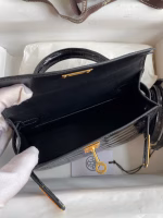 Hermes Kelly Mini II Sellier Handmade Bag In Black Shiny Alligator Leather - Image 5