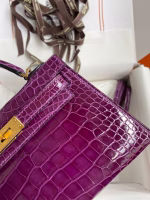 Hermes Kelly Mini II Sellier Handmade Bag In Purple Shiny Alligator Leather - Image 8