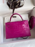 Hermes Kelly Mini II Sellier Handmade Bag In Rose Scheherazade Shiny Alligator Leather - Image 9