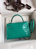 Hermes Kelly Mini II Sellier Handmade Bag In Vert Jude Shiny Alligator Leather - Image 2