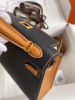 Hermes Kelly Mini II Sellier Bicolor Handmade Bag in Black and Gold Epsom Calfskin - Image 5