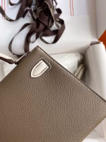Hermes Kelly Mini II Sellier Bicolor Handmade Bag in Taupe and Craie Epsom Calfskin - Image 2