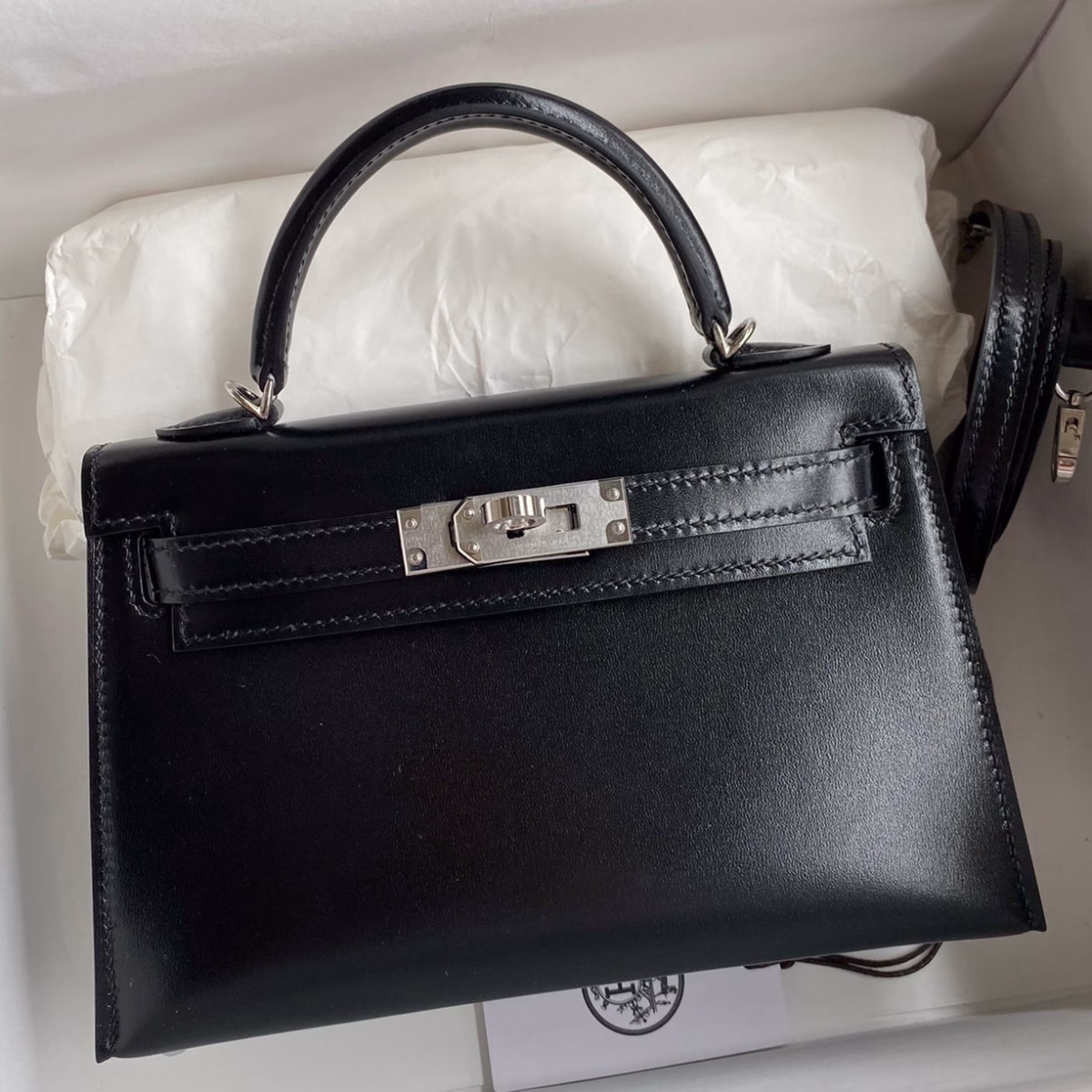 Hermes Kelly Mini II Sellier Handmade Bag In Black Box Calfskin - Image 1