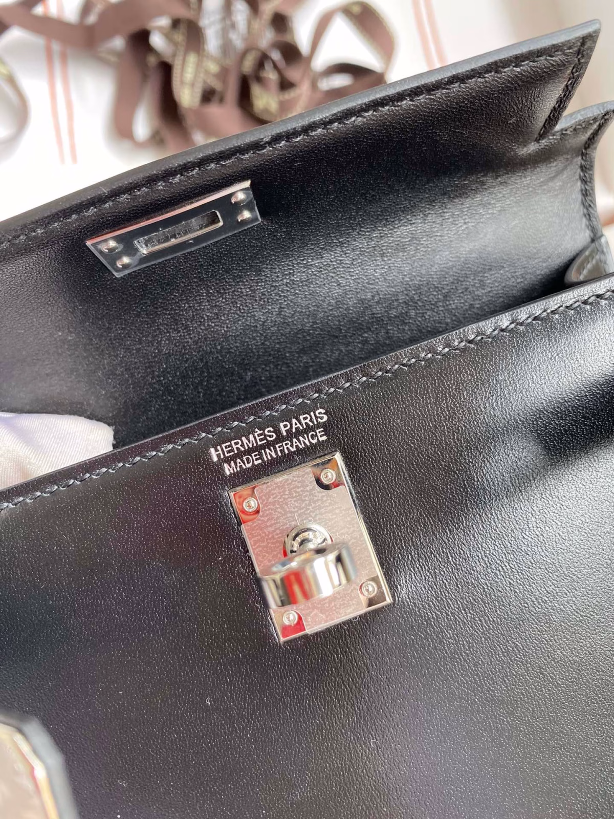 Hermes Kelly Mini II Sellier Handmade Bag In Black Box Calfskin - Image 4