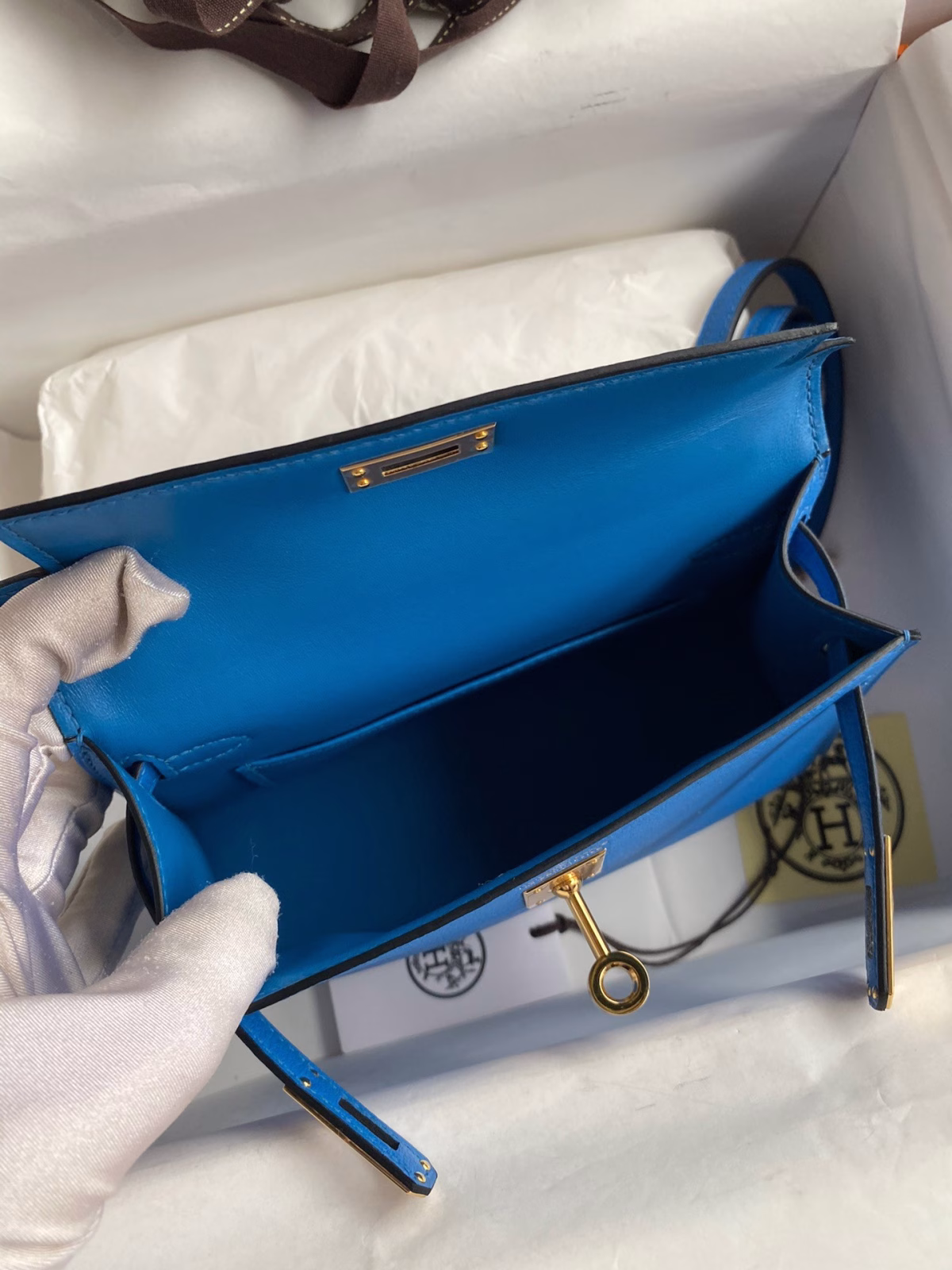 Hermes Kelly Mini II Sellier Handmade Bag In Blue Hydra Chevre Mysore Leather - Image 5
