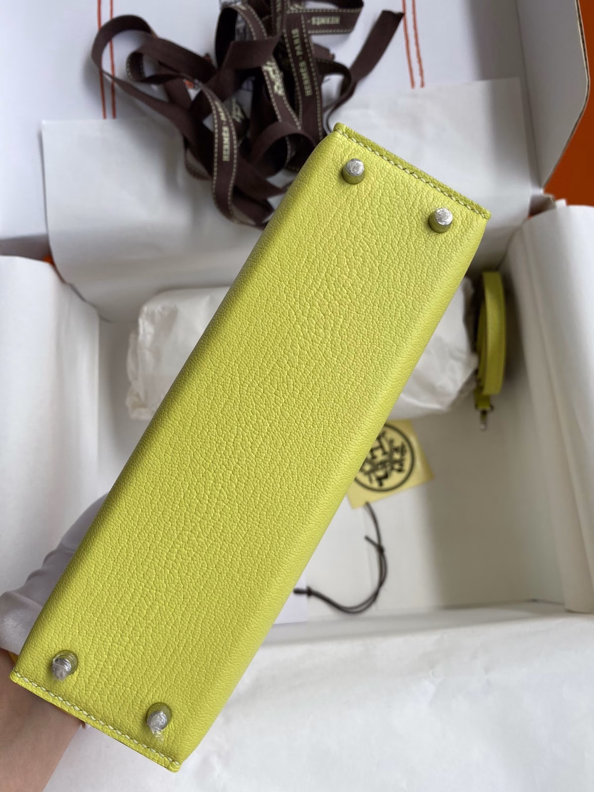 Hermes Kelly Mini II Sellier Handmade Bag In Jaune Bourgeon Chevre Mysore Leather - Image 9