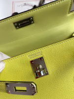 Hermes Kelly Mini II Sellier Handmade Bag In Jaune Bourgeon Chevre Mysore Leather - Image 4