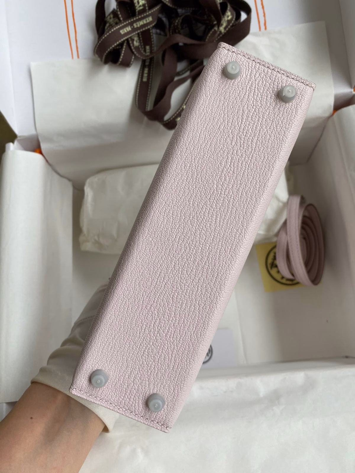 Hermes Kelly Mini II Sellier Handmade Bag In Mauve Pale Chevre Mysore Leather - Image 7
