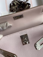 Hermes Kelly Mini II Sellier Handmade Bag In Mauve Pale Chevre Mysore Leather - Image 4