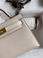 Hermes Kelly Mini II Sellier Handmade Bag In Nata Chevre Mysore Leather - Image 8