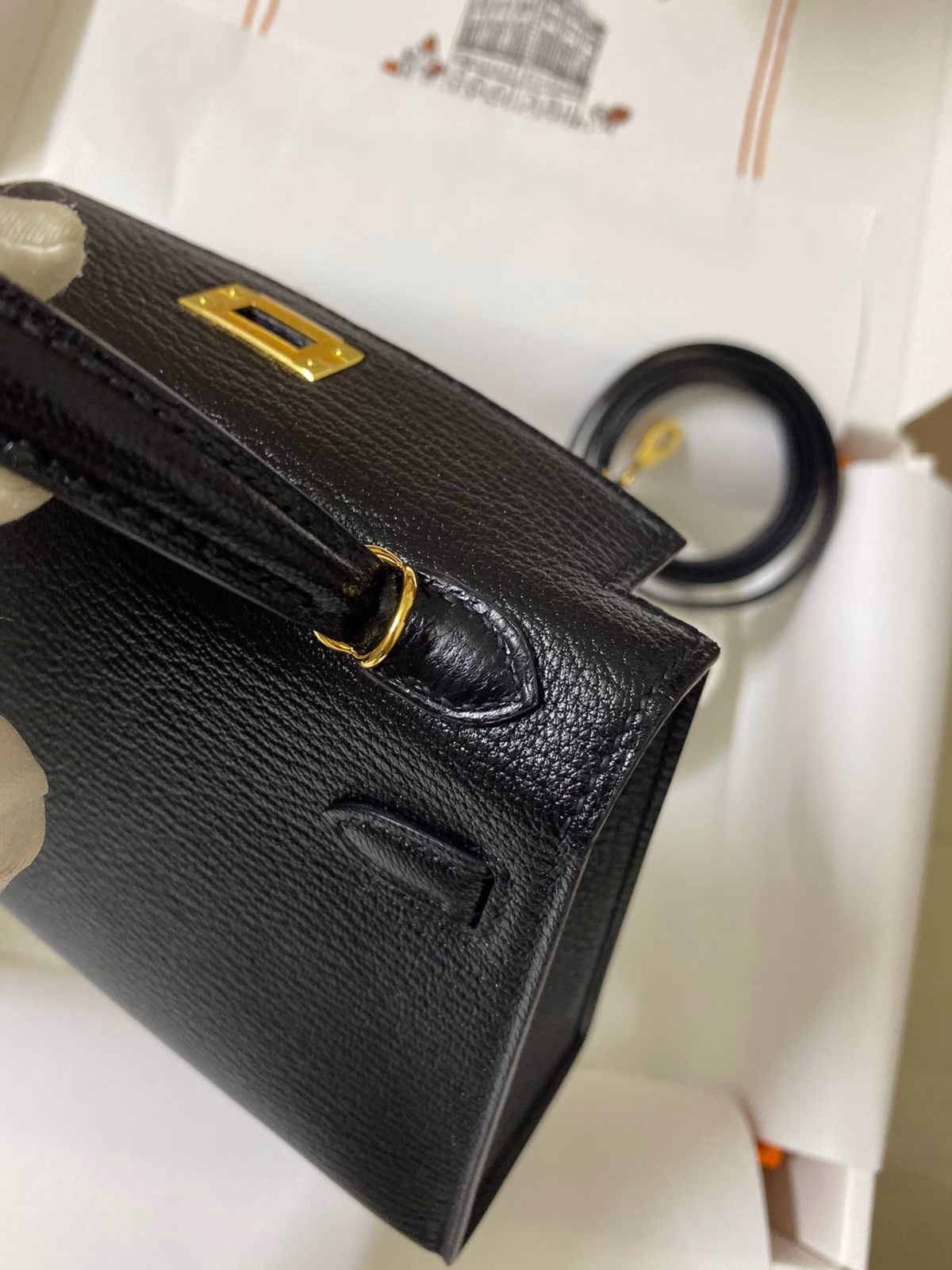 Hermes Kelly Mini II Sellier Handmade Bag In Black Chevre Mysore Leather - Image 3