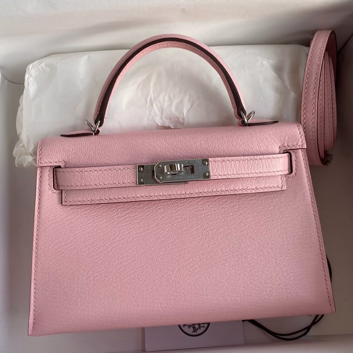 Hermes Kelly Mini II Sellier Handmade Bag In Rose Sakura Chevre Mysore Leather - Image 1