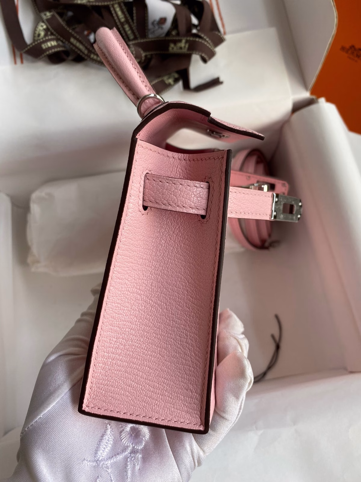 Hermes Kelly Mini II Sellier Handmade Bag In Rose Sakura Chevre Mysore Leather - Image 2