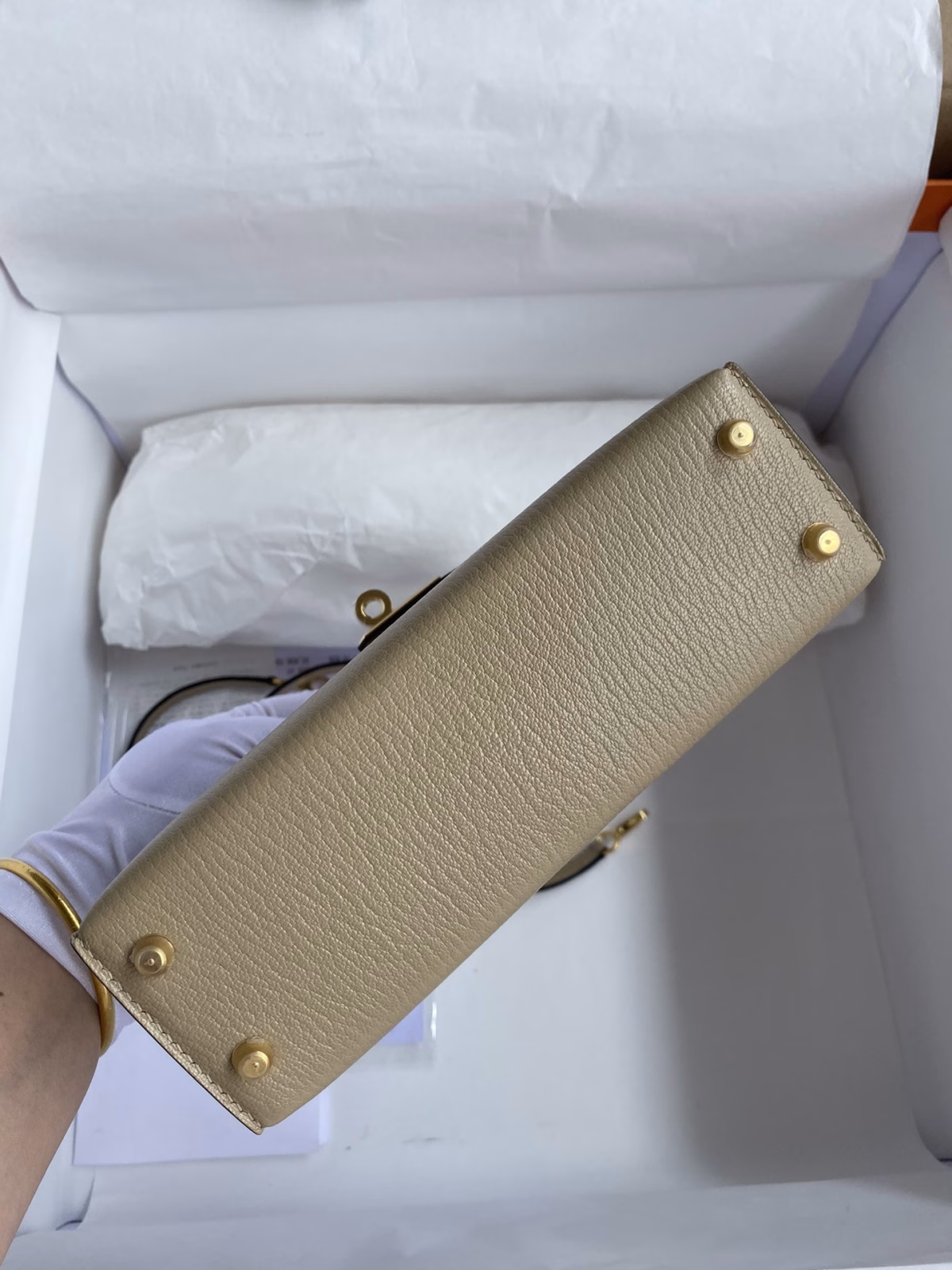 Hermes Kelly Mini II Sellier Handmade Bag In Trench Chevre Mysore Leather - Image 7