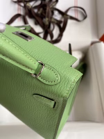 Hermes Kelly Mini II Sellier Handmade Bag In Vert Criquet Chevre Mysore Leather - Image 3