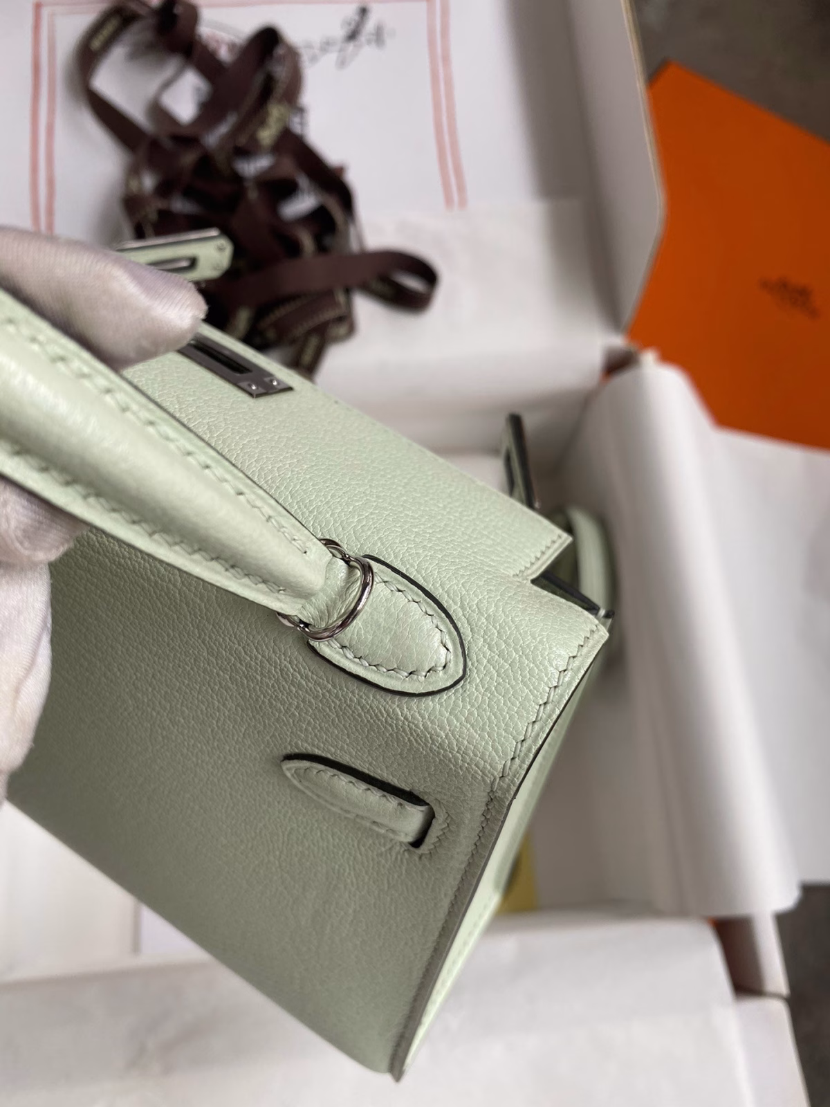 Hermes Kelly Mini II Sellier Handmade Bag In Vert Fizz Chevre Mysore Leather - Image 9