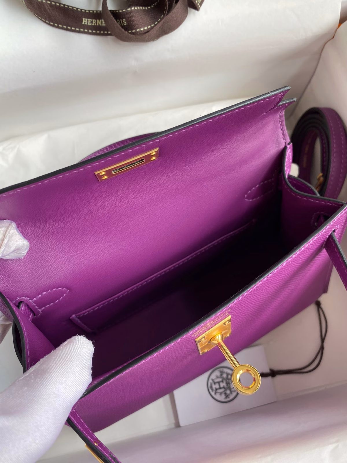 Hermes Kelly Mini II Sellier Handmade Bag In Anemone Epsom Calfskin - Image 5