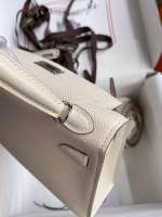 Hermes Kelly Mini II Sellier Handmade Bag In Craie Epsom Calfskin - Image 3