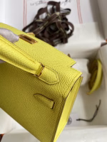 Hermes Kelly Mini II Sellier Handmade Bag In Lime Epsom Calfskin - Image 3