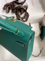 Hermes Kelly Mini II Sellier Handmade Bag In Malachite Epsom Calfskin - Image 3