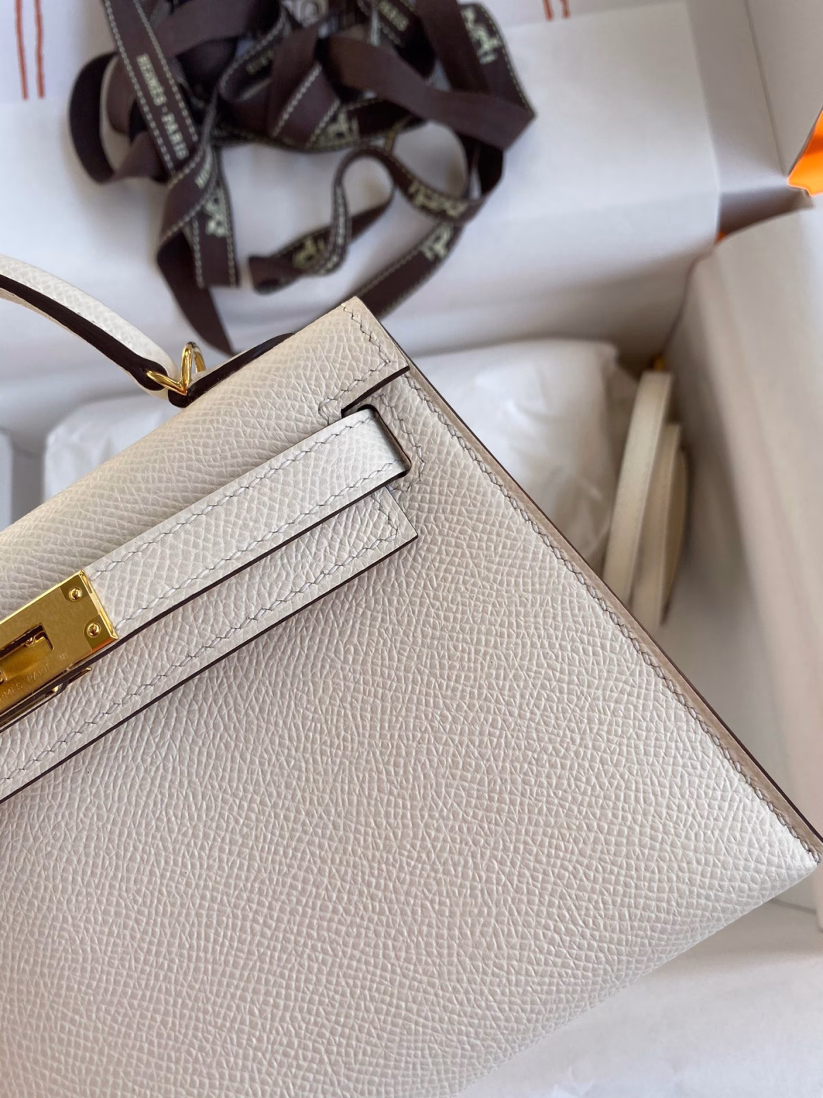 Hermes Kelly Mini II Sellier Handmade Bag In Nata Epsom Calfskin - Image 8