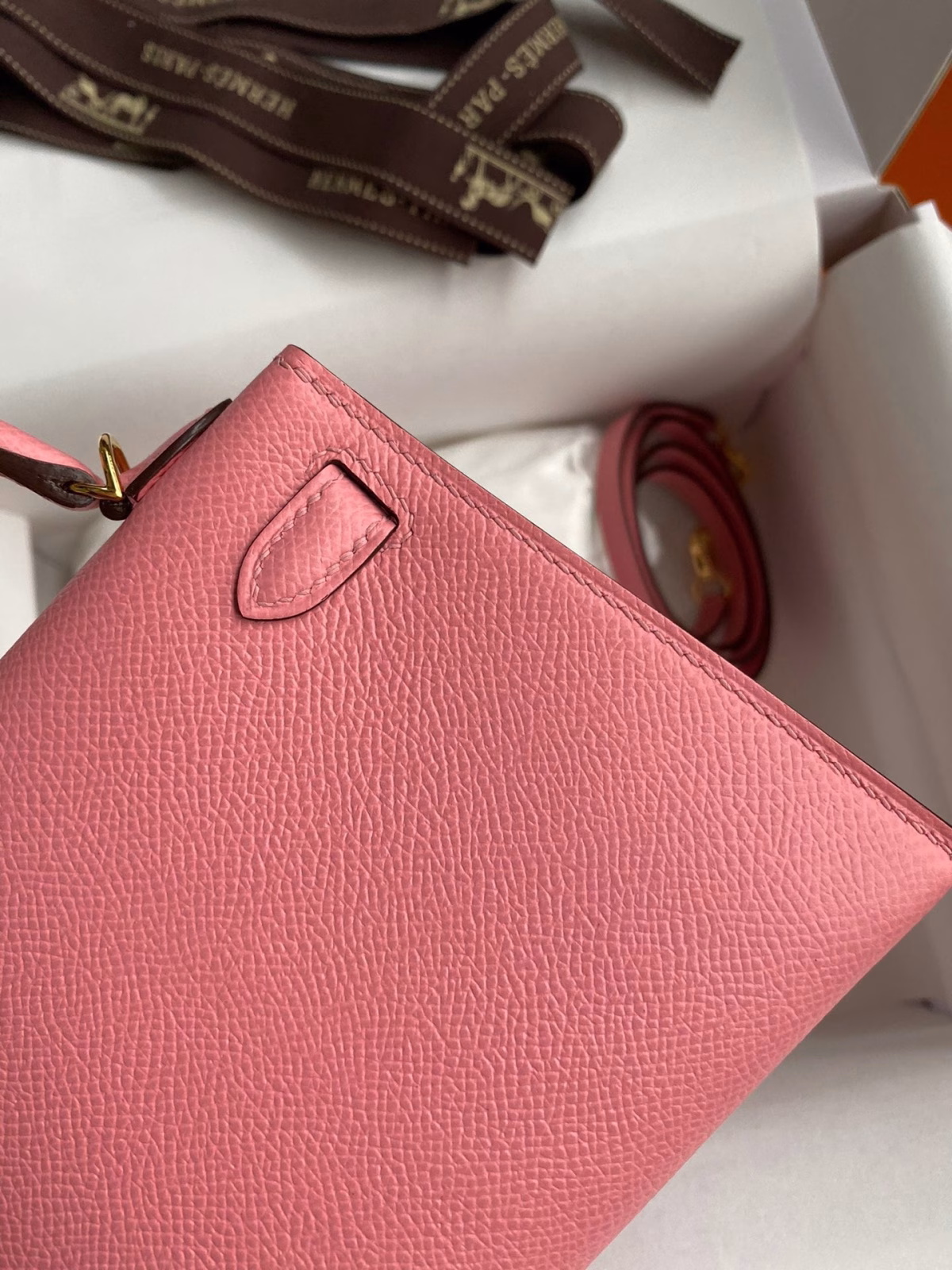 Hermes Kelly Mini II Sellier Handmade Bag In Rose Confetti Epsom Calfskin - Image 9