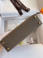 Hermes Kelly Mini II Sellier Handmade Bag In Taupe Epsom Calfskin - Image 7