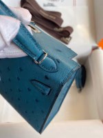 Hermes Kelly Mini II Sellier Handmade Bag In Colvert Ostrich Leather - Image 3