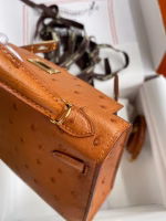 Hermes Kelly Mini II Sellier Handmade Bag In Gold Ostrich Leather - Image 4