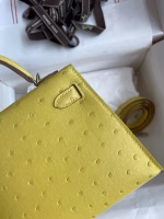 Hermes Kelly Mini II Sellier Handmade Bag In Lime Ostrich Leather - Image 8