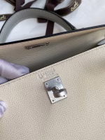 Hermes Kelly Sellier 25 Bicolor Bag in Craie and Gris Mouette Epsom Calfskin - Image 7