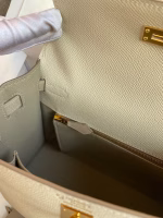 Hermes Kelly Sellier 25 Bicolor Bag in Craie and Trench Epsom Calfskin - Image 5