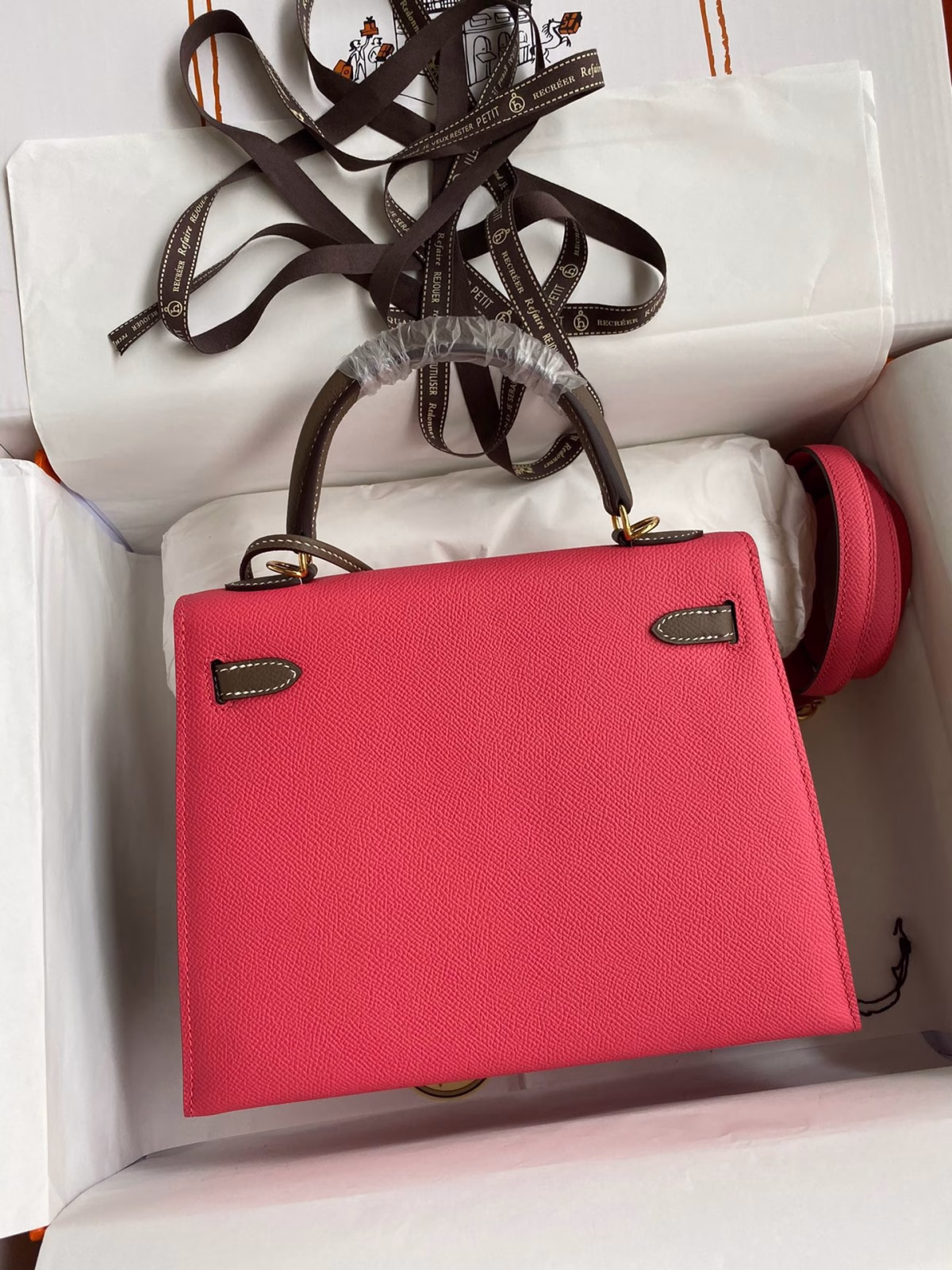 Hermes Kelly Sellier 25 Bicolor Bag in Rose Extremea nd Taupe Epsom Calfskin - Image 5