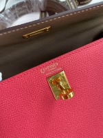 Hermes Kelly Sellier 25 Bicolor Bag in Rose Extremea nd Taupe Epsom Calfskin - Image 8