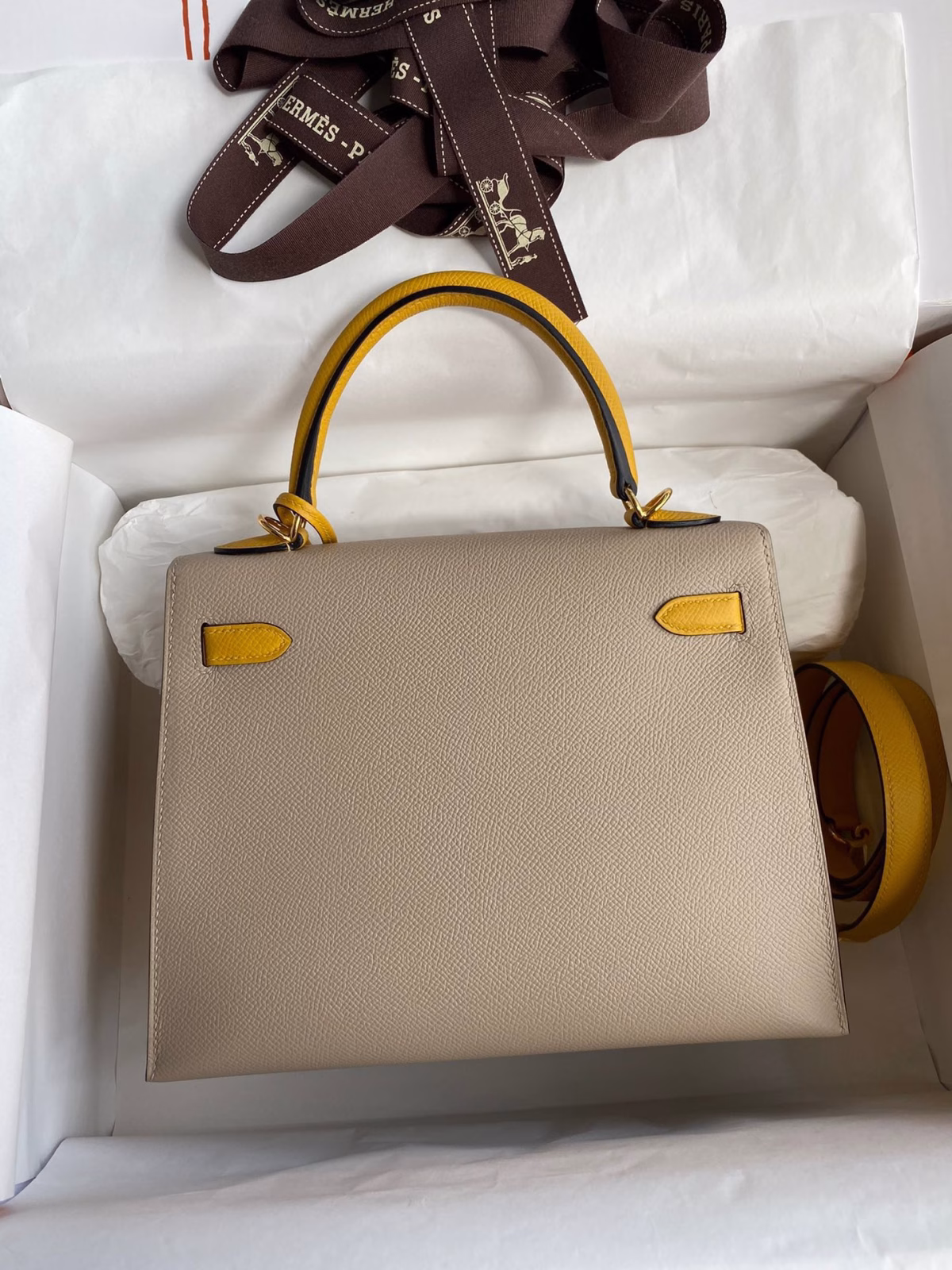 Hermes Kelly Sellier 25 Bicolor Bag in Trench and Yellow Epsom Calfskin - Image 7