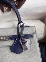 Hermes Kelly Sellier 25 Bicolor Bag in Pearl Grey and Blue Mysore Goatskin - Image 3