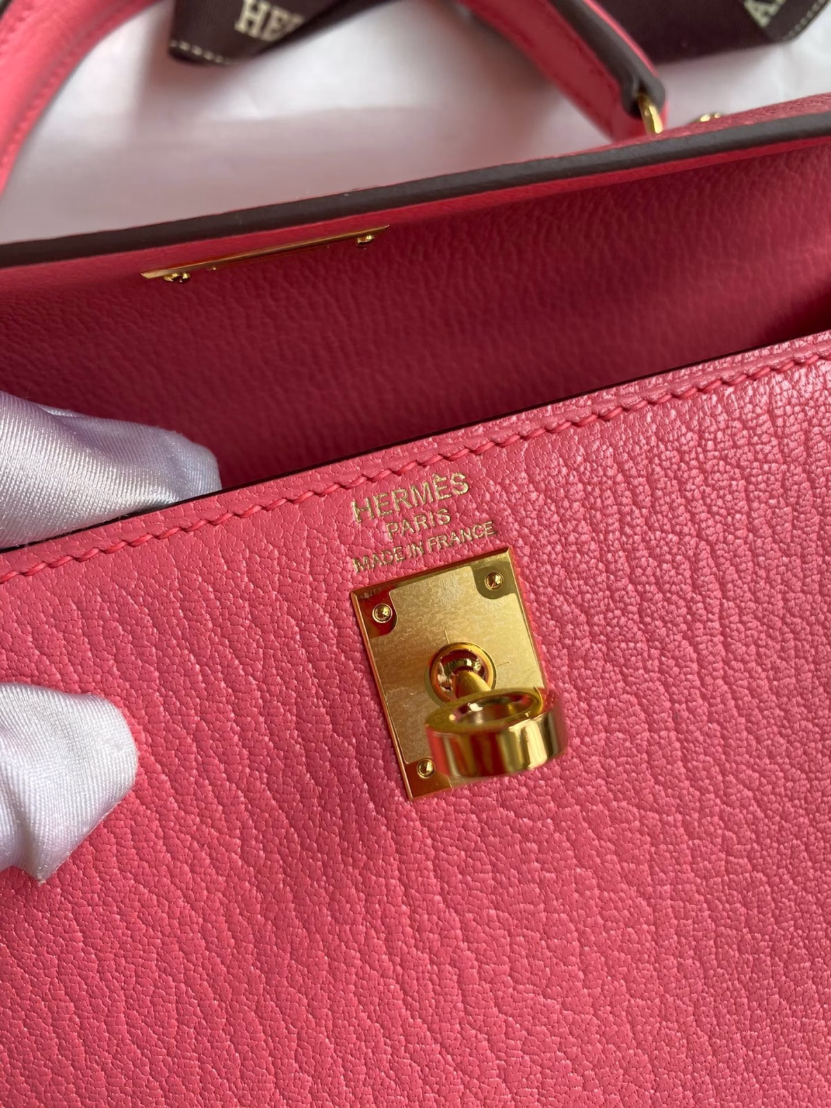 Hermes Kelly Sellier 25 Handmade Bag In Rose Lipstick Mysore Goatskin - Image 6