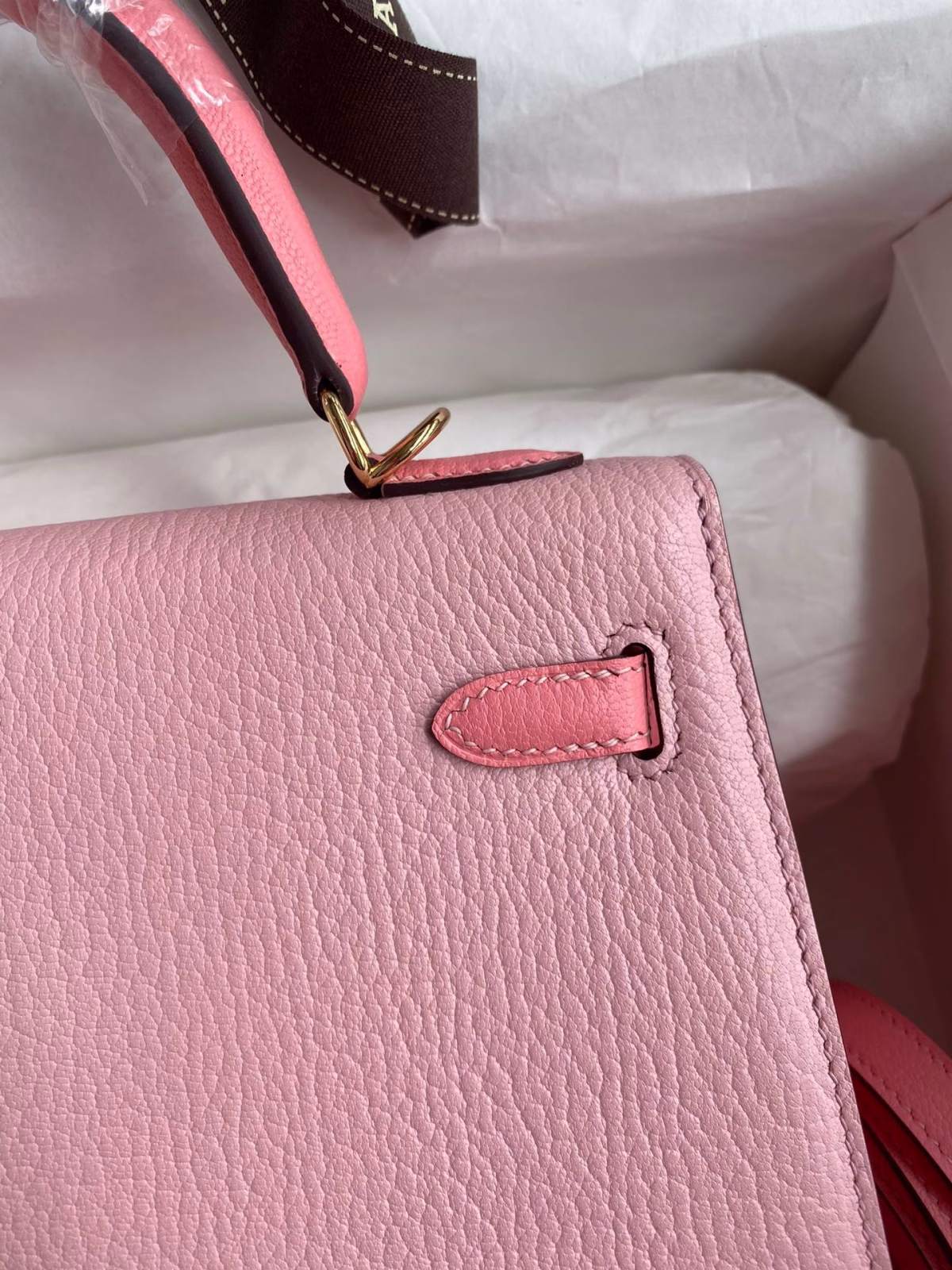 Hermes Kelly Sellier 25 Bicolor Bag in Rose Confetti and Lipstick Mysore Goatskin - Image 3