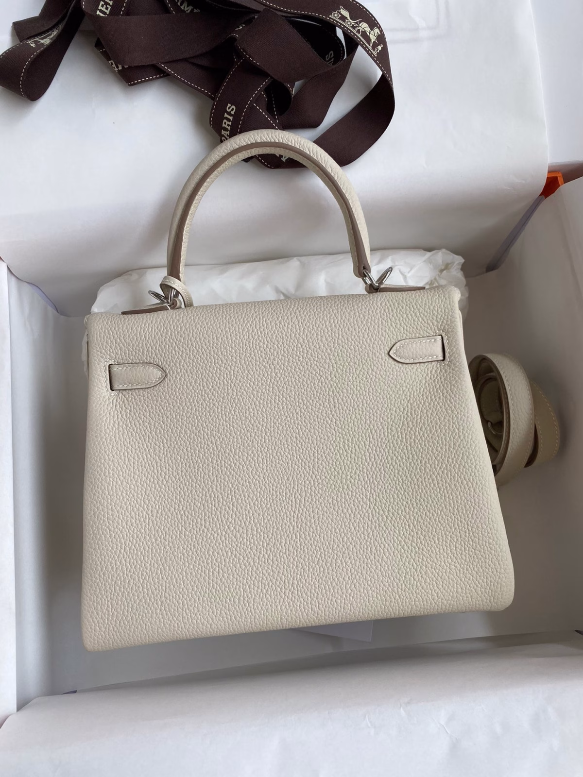 Hermes Kelly Retourne 25 Handmade Bag In Craie Clemence Leather - Image 9