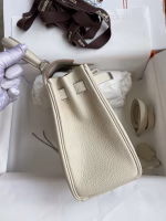 Hermes Kelly Retourne 25 Handmade Bag In Craie Clemence Leather - Image 7