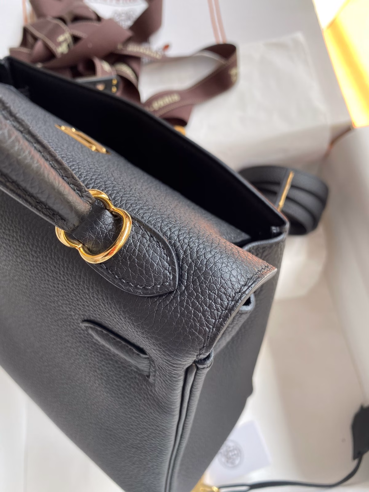 Hermes Kelly Retourne 25 Handmade Bag In Black Clemence Leather - Image 8