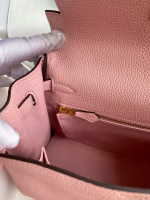 Hermes Kelly Retourne 25 Handmade Bag In Rose Sakura Clemence Leather - Image 2