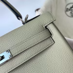 Hermes Kelly Retourne 25 Handmade Bag In Sauge Clemence Leather - Image 8