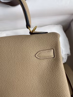 Hermes Kelly Retourne 25 Handmade Bag In Trench Clemence Leather - Image 3