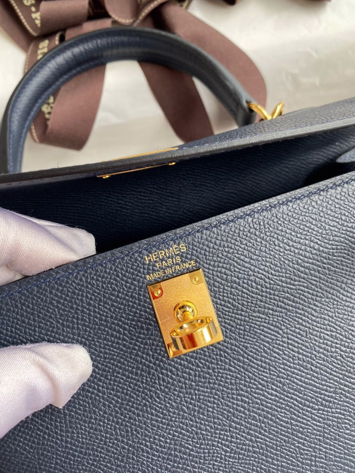 Hermes Kelly Sellier 25 Handmade Bag In Blue Indigo Epsom Calfskin - Image 8